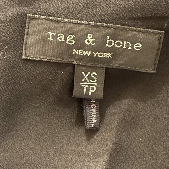 Rag and Bone Zebra Print Henley Blouse Black/grey Size XS long sleeve 100% Silk - Picture 7 of 9